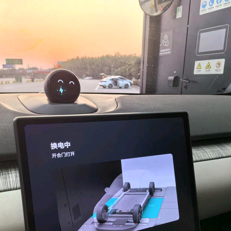 照进生涯的一束光:宝马三系车主与尊龙z6官网ag的相遇